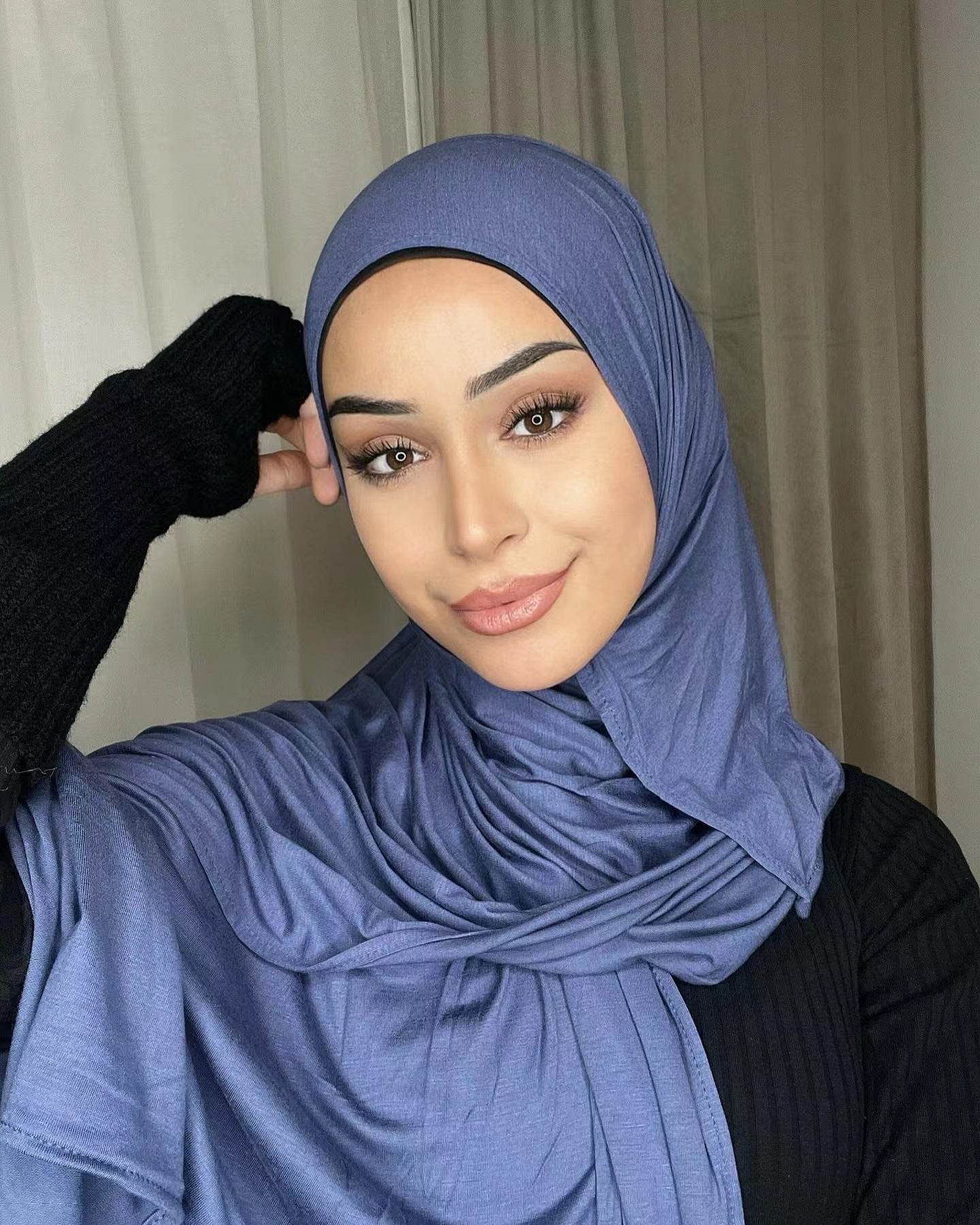 Solid-color lustrous cotton scarf for women - Price Value Store
