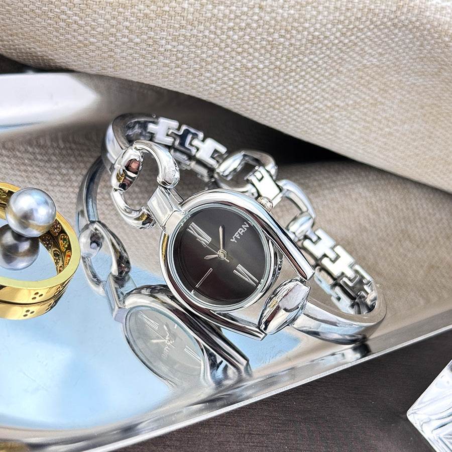 Vintage Button Bracelet Watch Fashion Quartz Women's Wristwatch. - Price Value Store