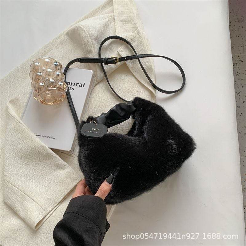 Carry a small crossbody bag - Price Value Store
