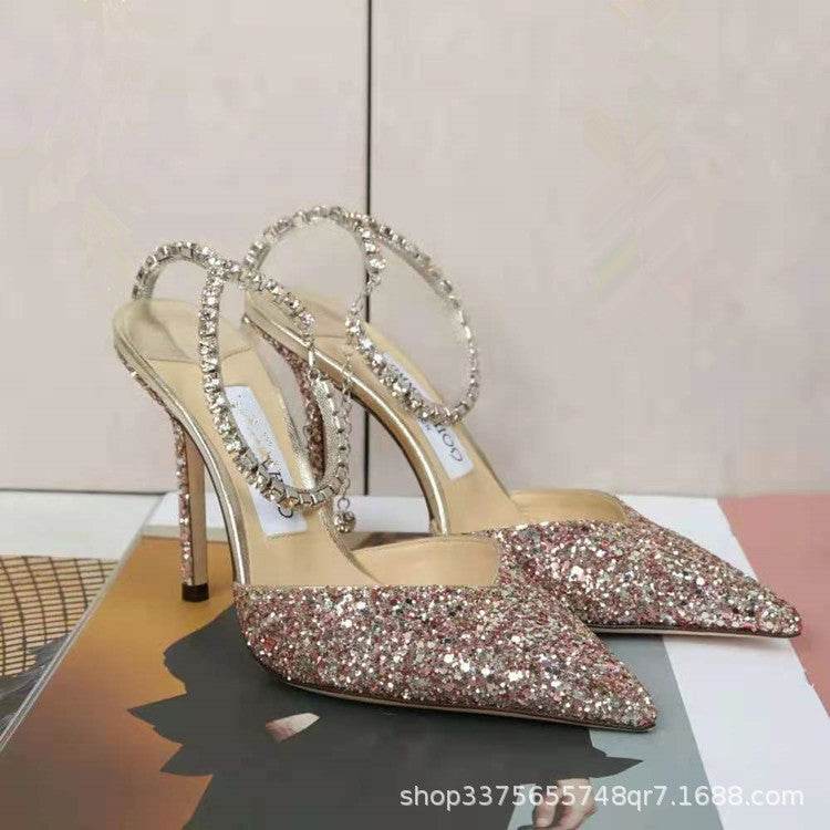 Women in flip-flops - Price Value Store