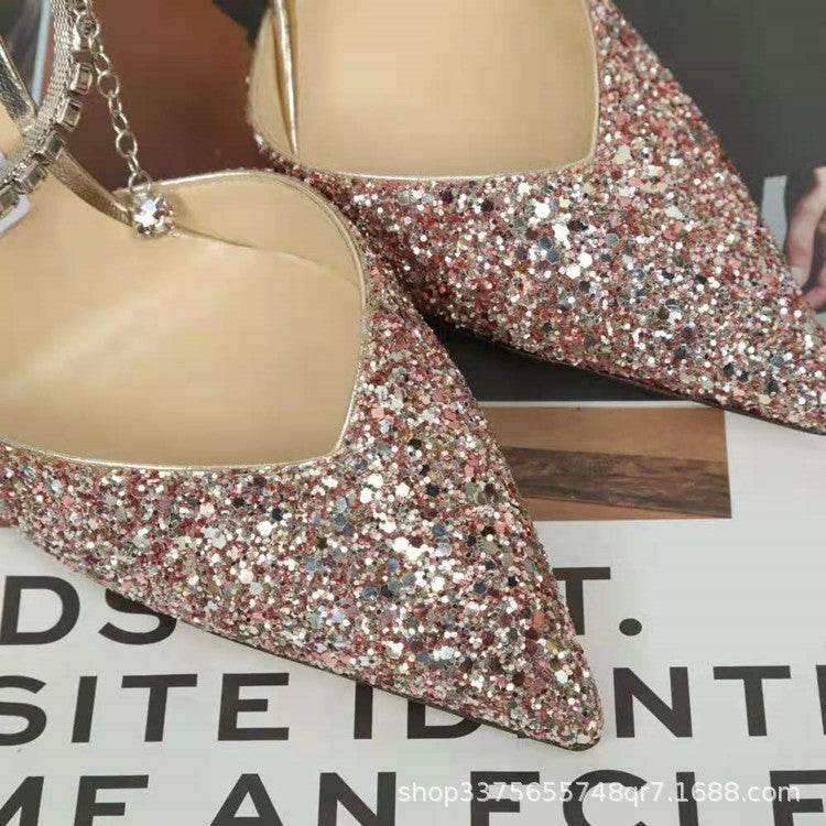 Women in flip-flops - Price Value Store