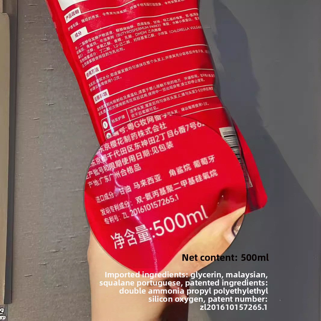 The bagged hair mask for repairing and improving frizzy hair