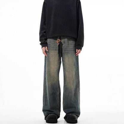 The versatile jeans are loose - Price Value Store