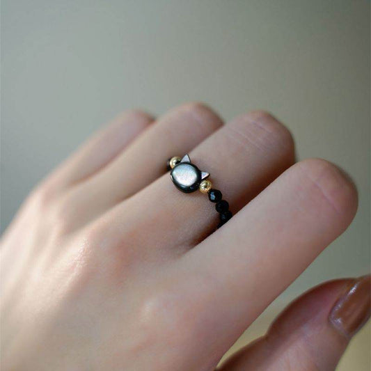 Fashionable Black Spinel Cat Ring with Freshwater Shell - Price Value Store