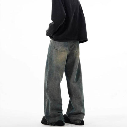 The versatile jeans are loose - Price Value Store