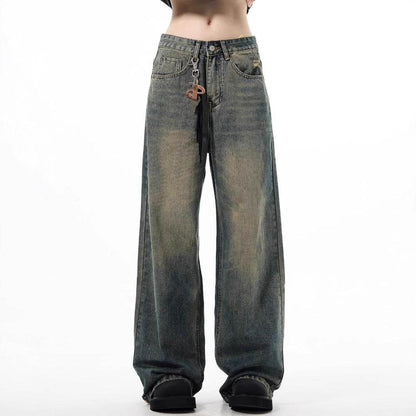The versatile jeans are loose - Price Value Store