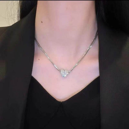 Niche design necklace Diamond Love magnet necklace multi-layer snake bone chain heart necklace temperament clavicle chain - Price Value Store