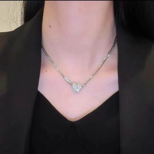 Niche design necklace Diamond Love magnet necklace multi-layer snake bone chain heart necklace temperament clavicle chain - Price Value Store