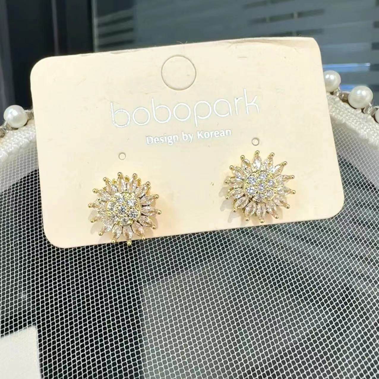Light luxury rotatable sunflower necklace - Price Value Store