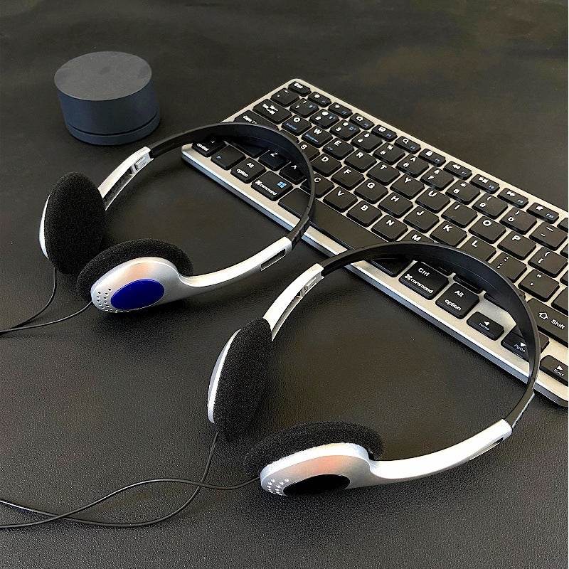 Over-ear wired headphones - Price Value Store