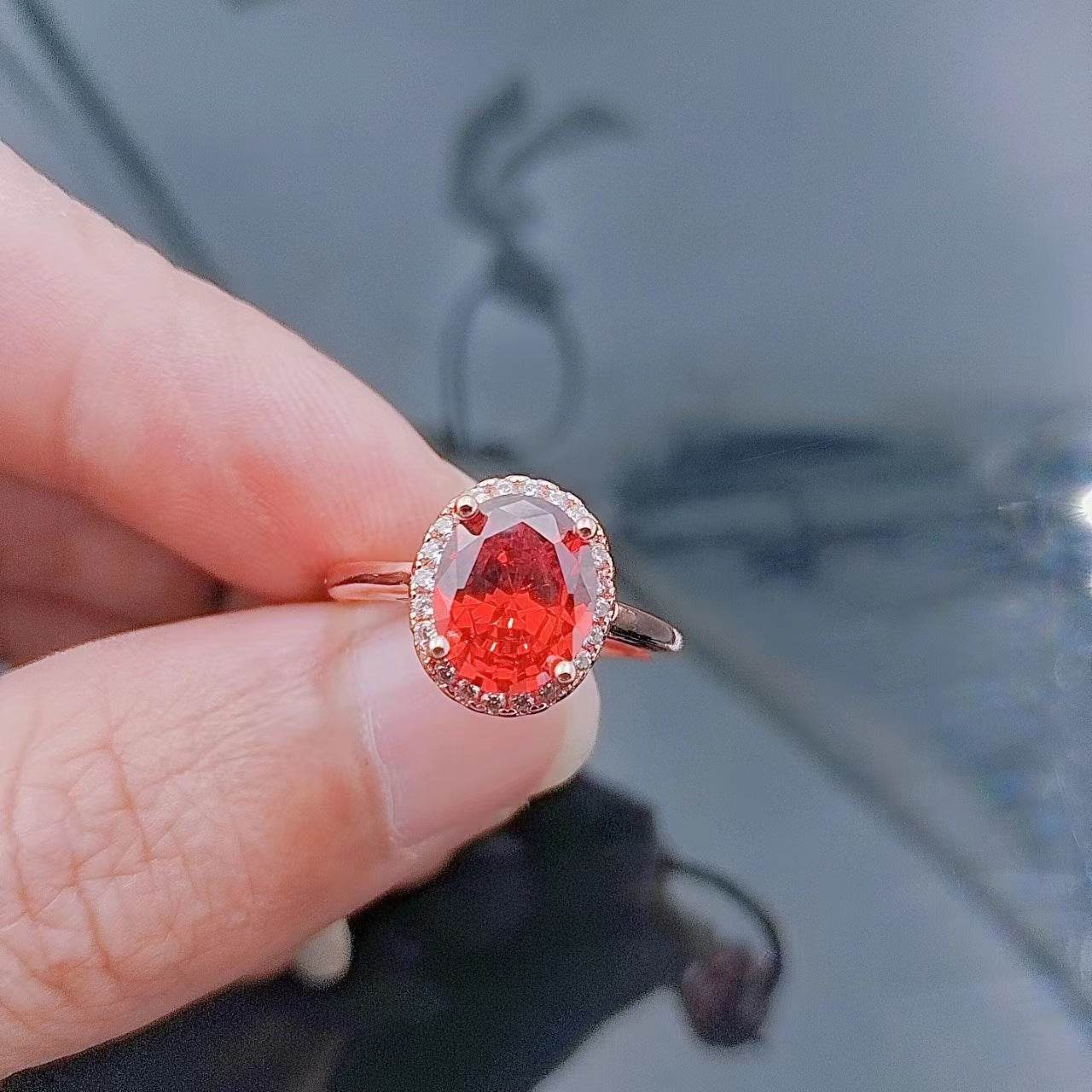 Adjustable Oval Zircon Ring in Rose Gold and Platinum - Price Value Store