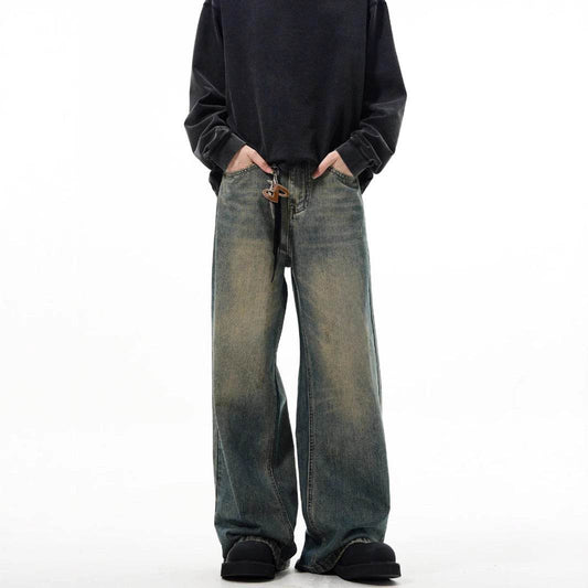The versatile jeans are loose - Price Value Store