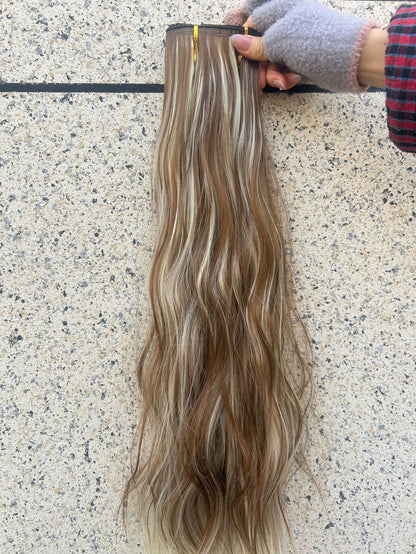 A four-piece wig set