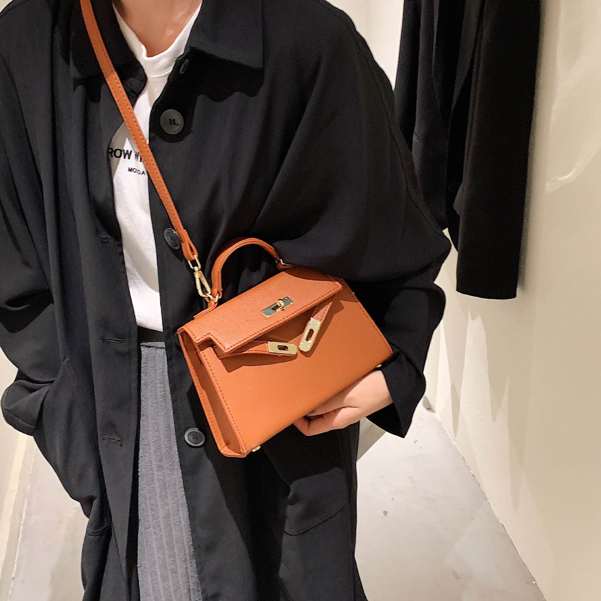 Texture Lock Portable Small Square Bag Women's 2022 New All-match Classic Shoulder Bag PU Fashion Kelly Bag - Price Value Store