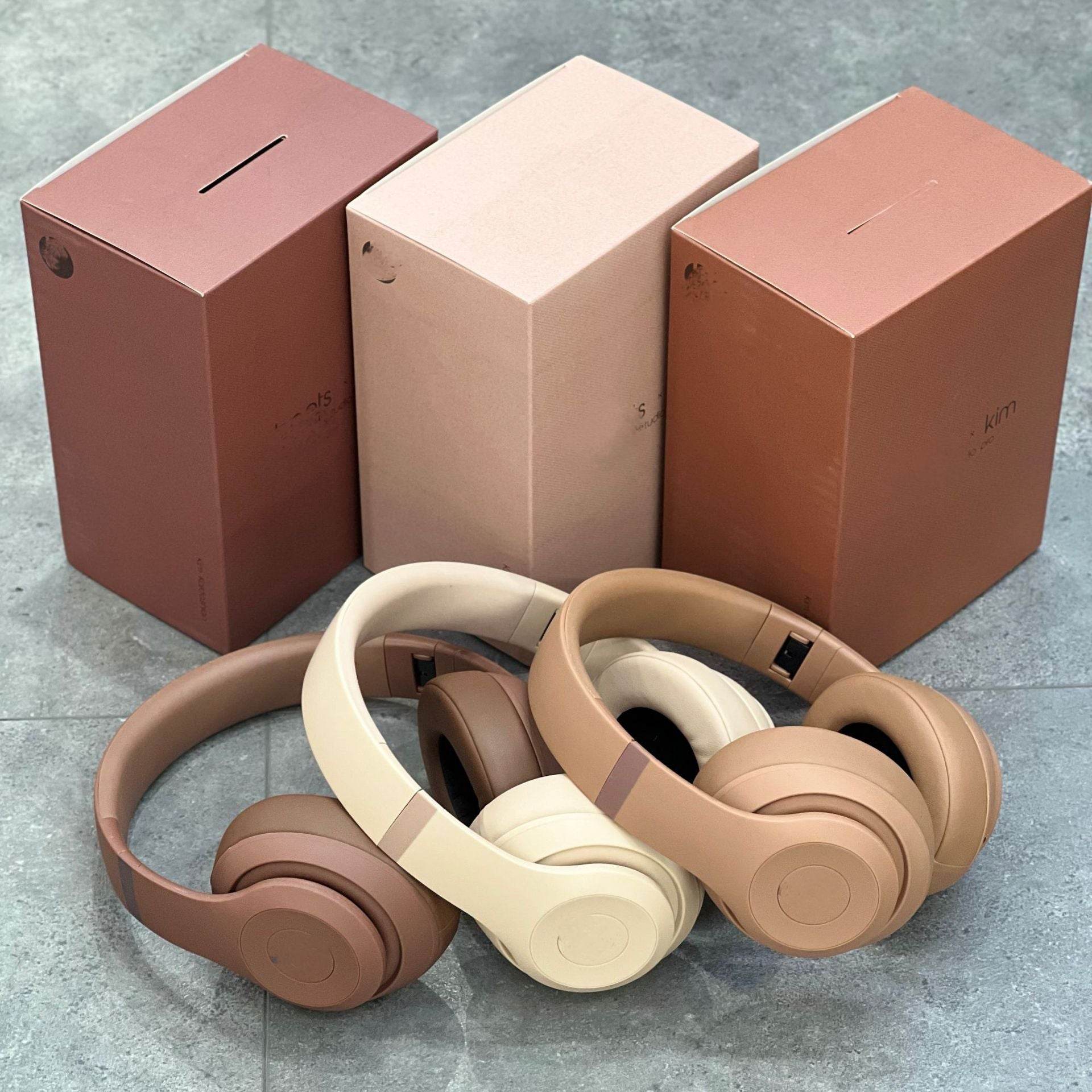 Over-ear Wireless Bluetooth headphones - Price Value Store